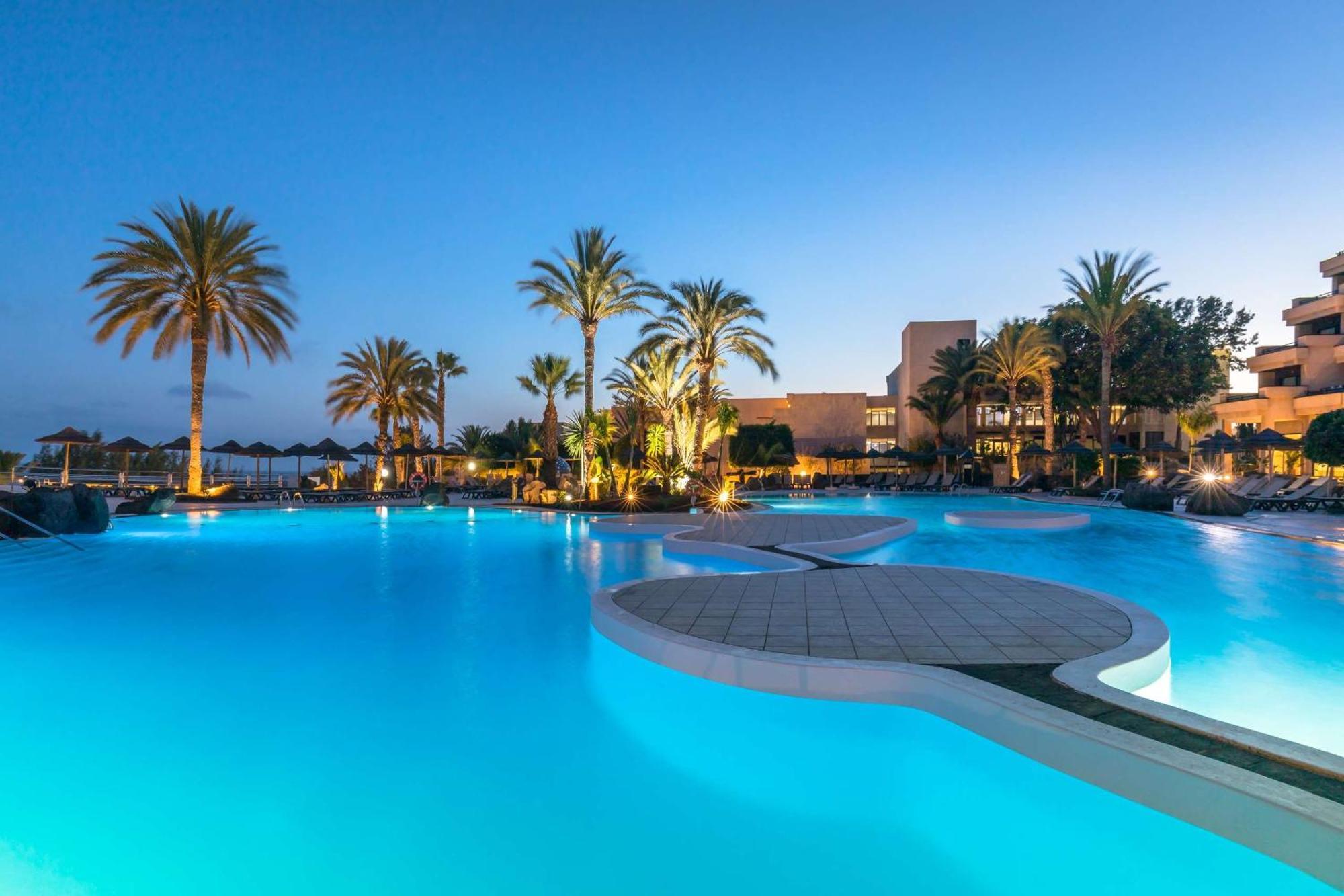 Barcelo Lanzarote Active Resort Costa Teguise Esterno foto