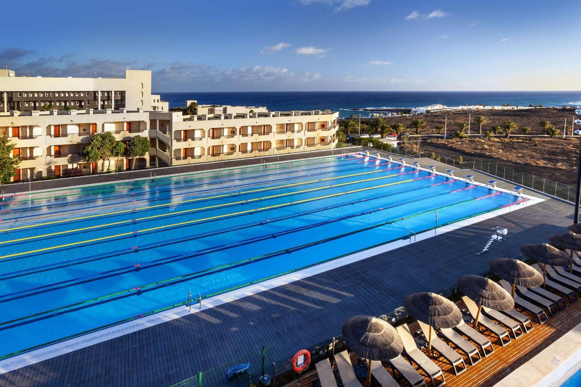 Barcelo Lanzarote Active Resort Costa Teguise Esterno foto