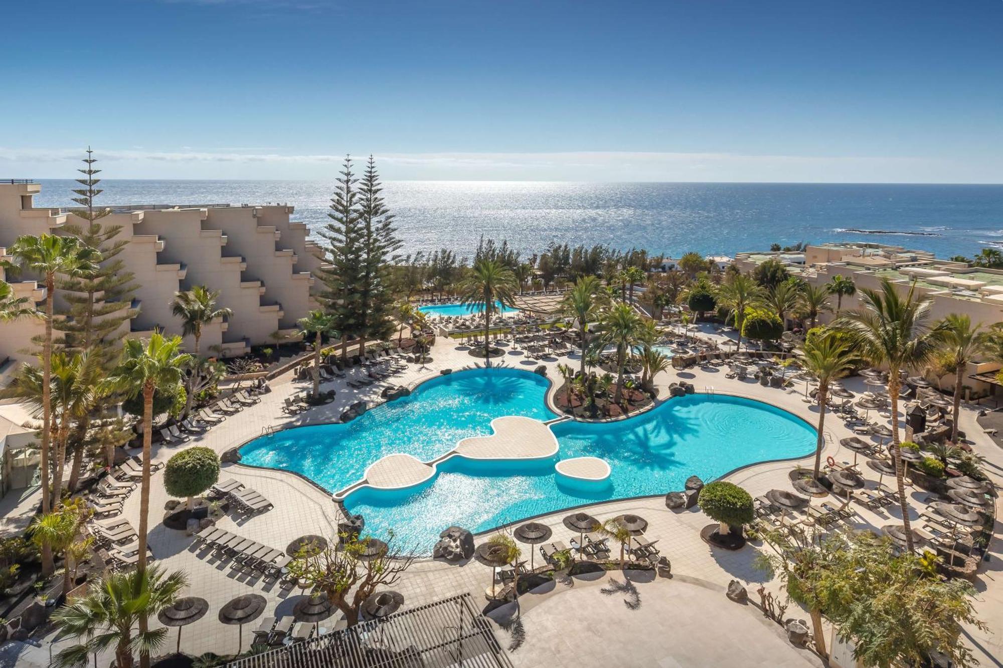 Barcelo Lanzarote Active Resort Costa Teguise Esterno foto